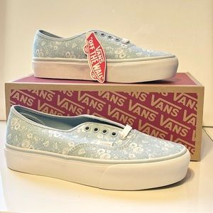 Authentic Platforms - Tonal Floral